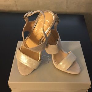 Jessica Simpson Silver/Suede Slingback